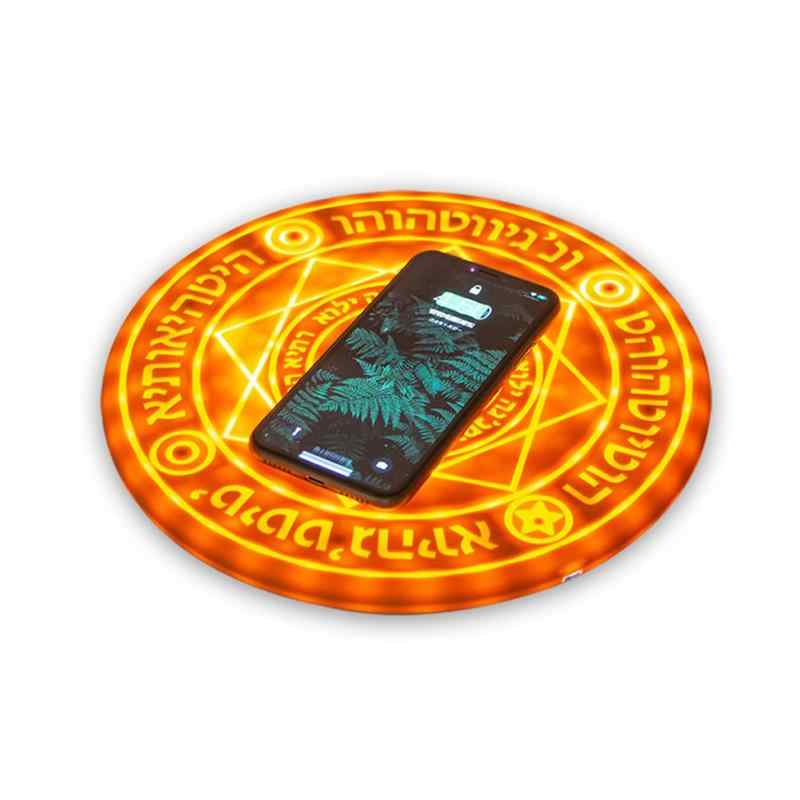 Magická bezdrátová nabíječka / podložka Qi - světelný efekt - rychlé nabíjení 9V 1 Magická bezdrátová nabíječka / podložka Qi - světelný efekt - rychlé nabíjení 9V