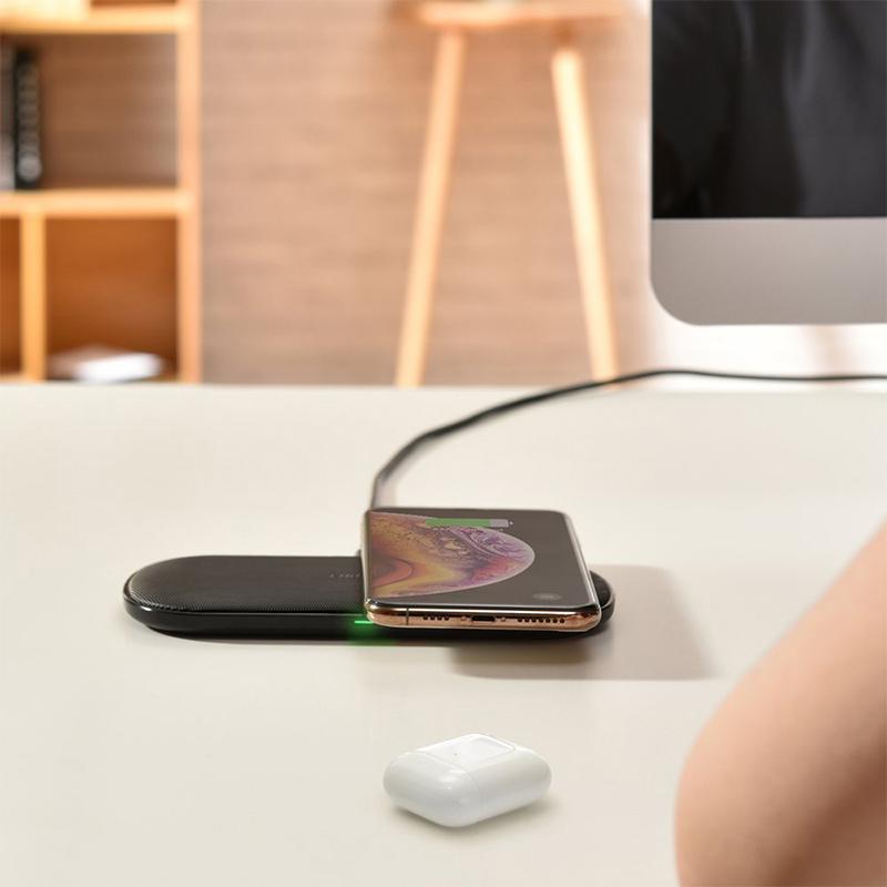 2v1 bezdrátová nabíječka / podložka Qi CHOETECH pro Apple iPhone / AirPods - 5x cívka - černá 7 2v1 bezdrátová nabíječka / podložka Qi CHOETECH pro Apple iPhone / AirPods - 5x cívka - černá - Obrázek 7